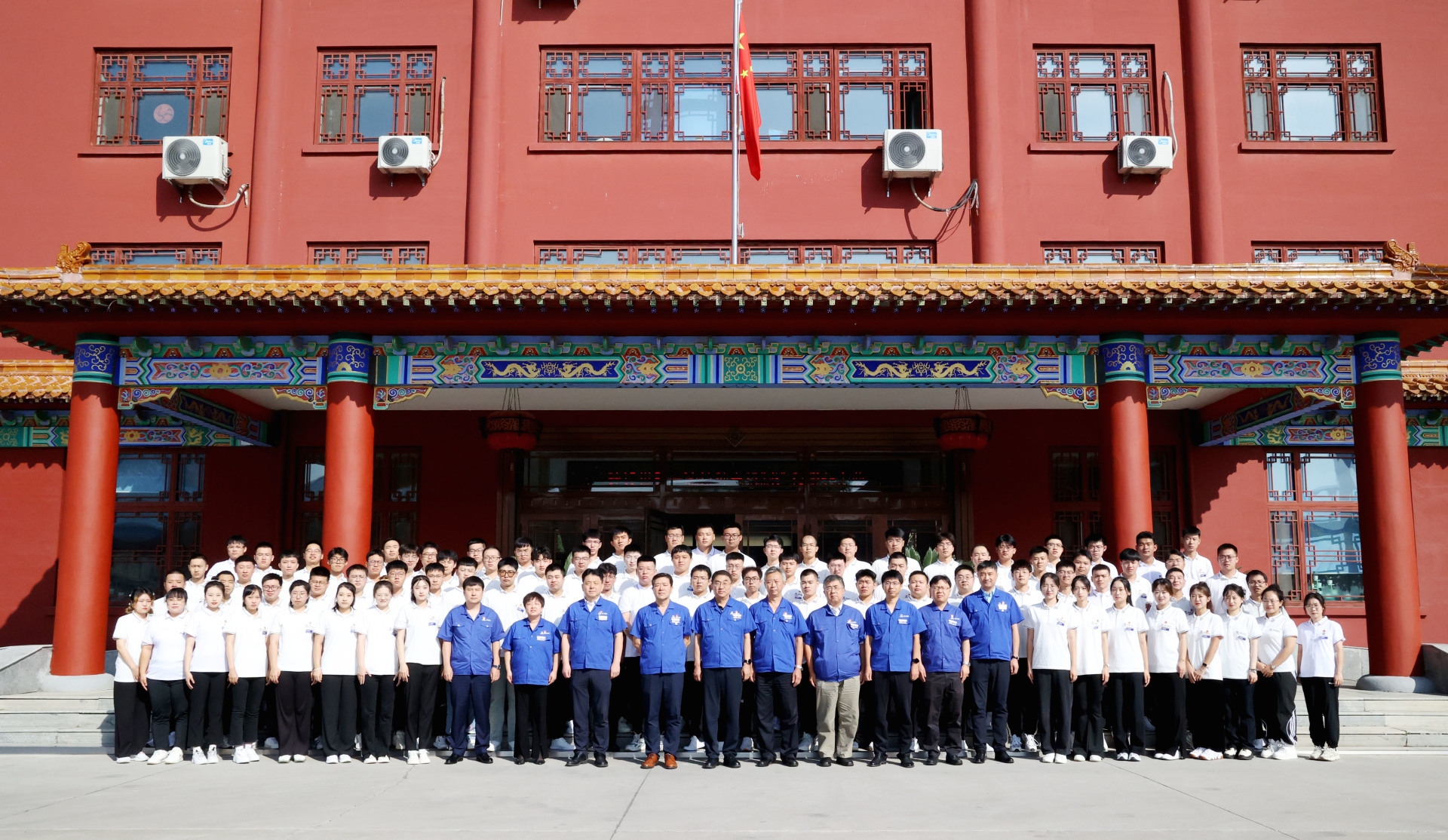 4121F6B86DB43C11D52E80EB117_752E5B39_B6B6F.jpg?e=